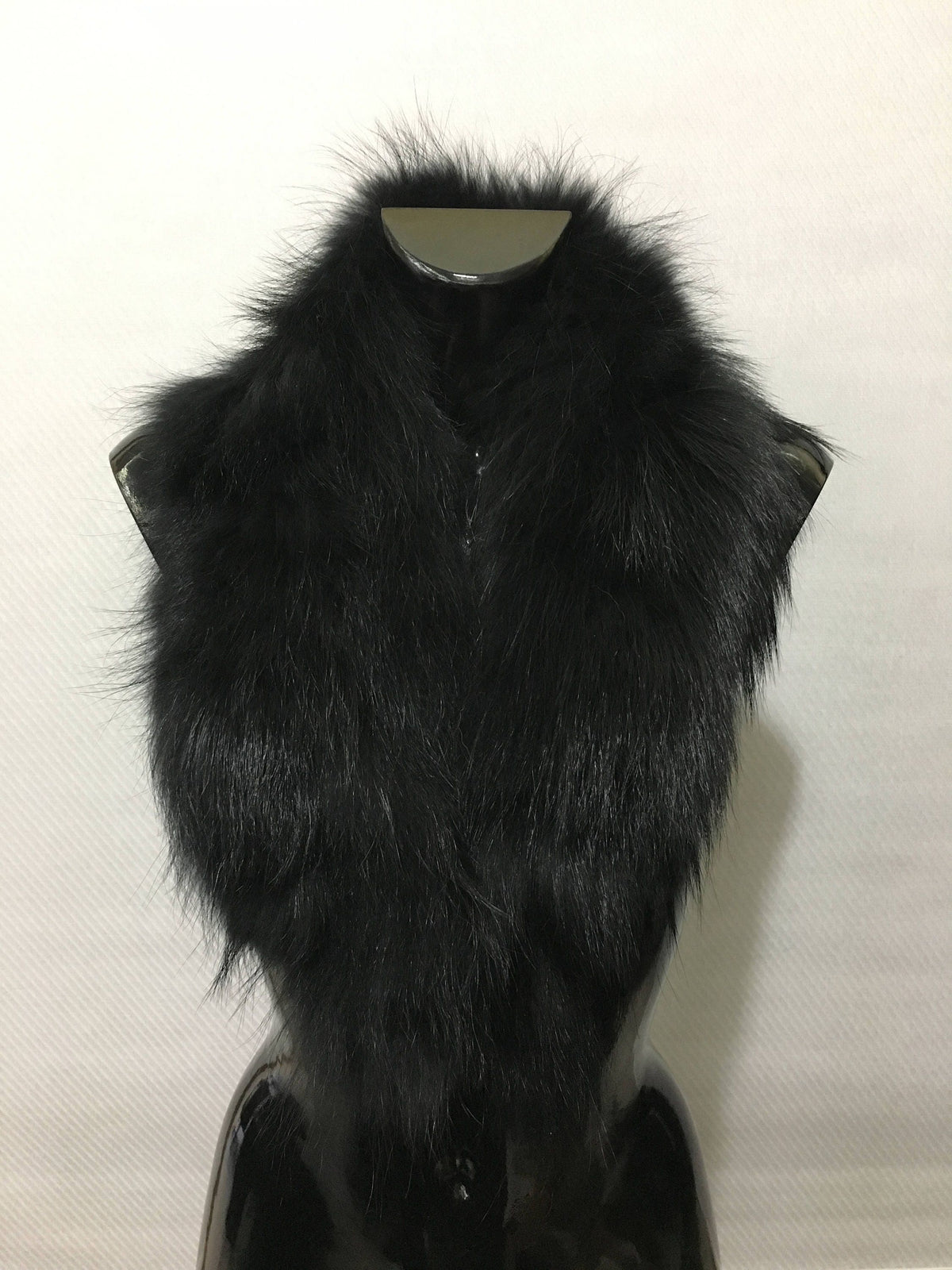 Natural raccon fur collar, black fur collar , black fur scarf ,luxury fur gift for women