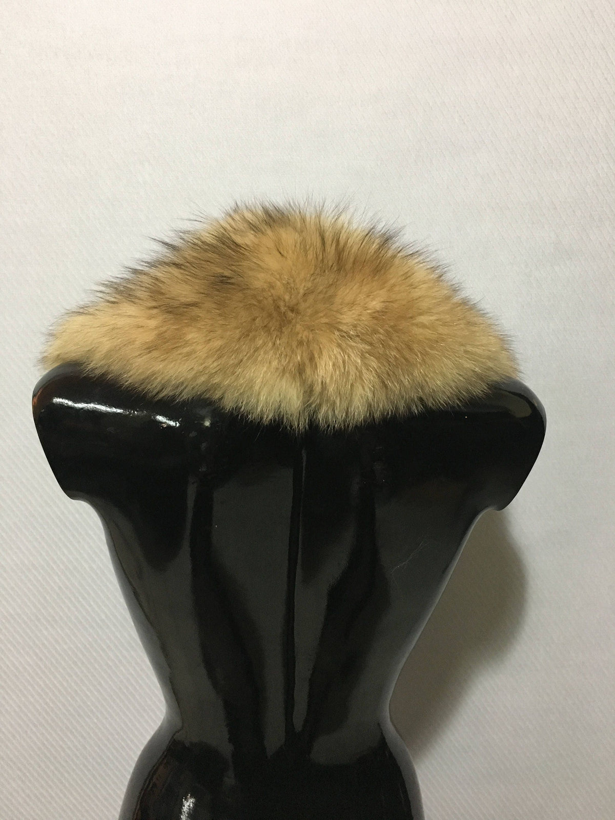 Beautiful Natural Beige-Brown Fox Fur Collar