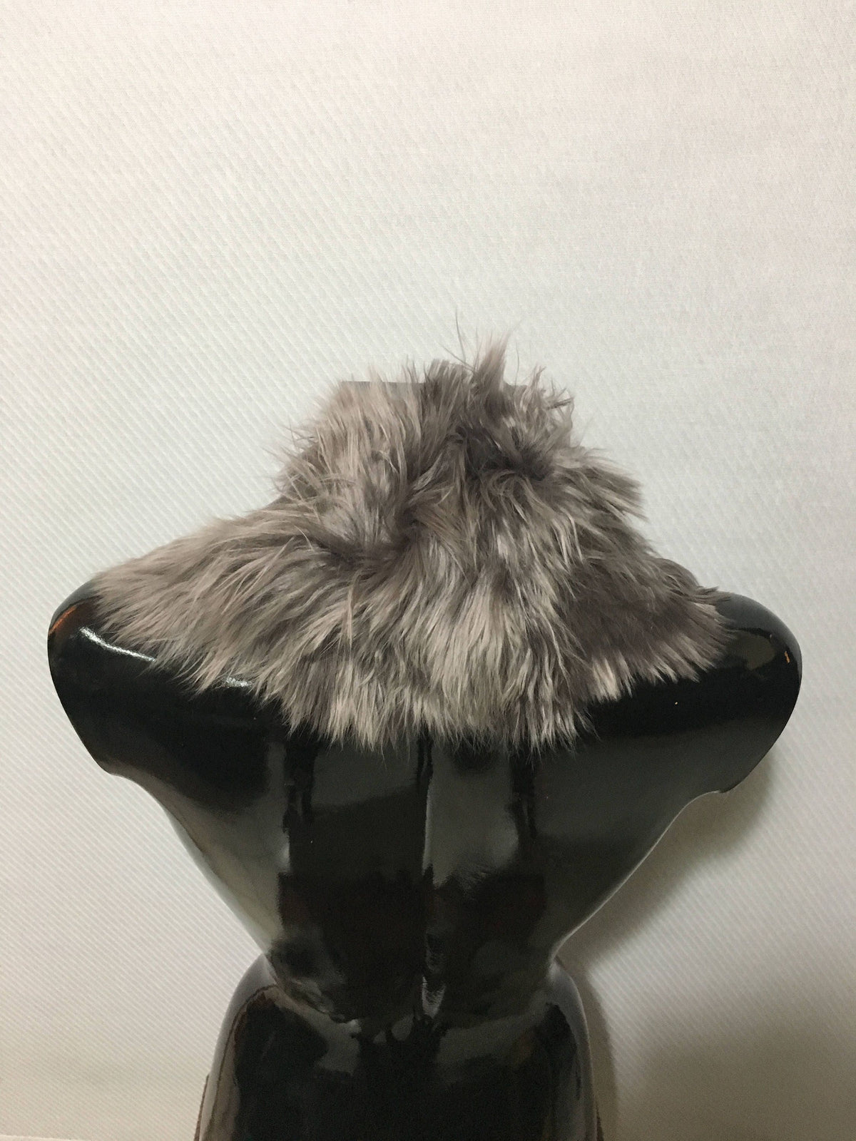Beautiful Natural Gray Tibetian  lamb Collar