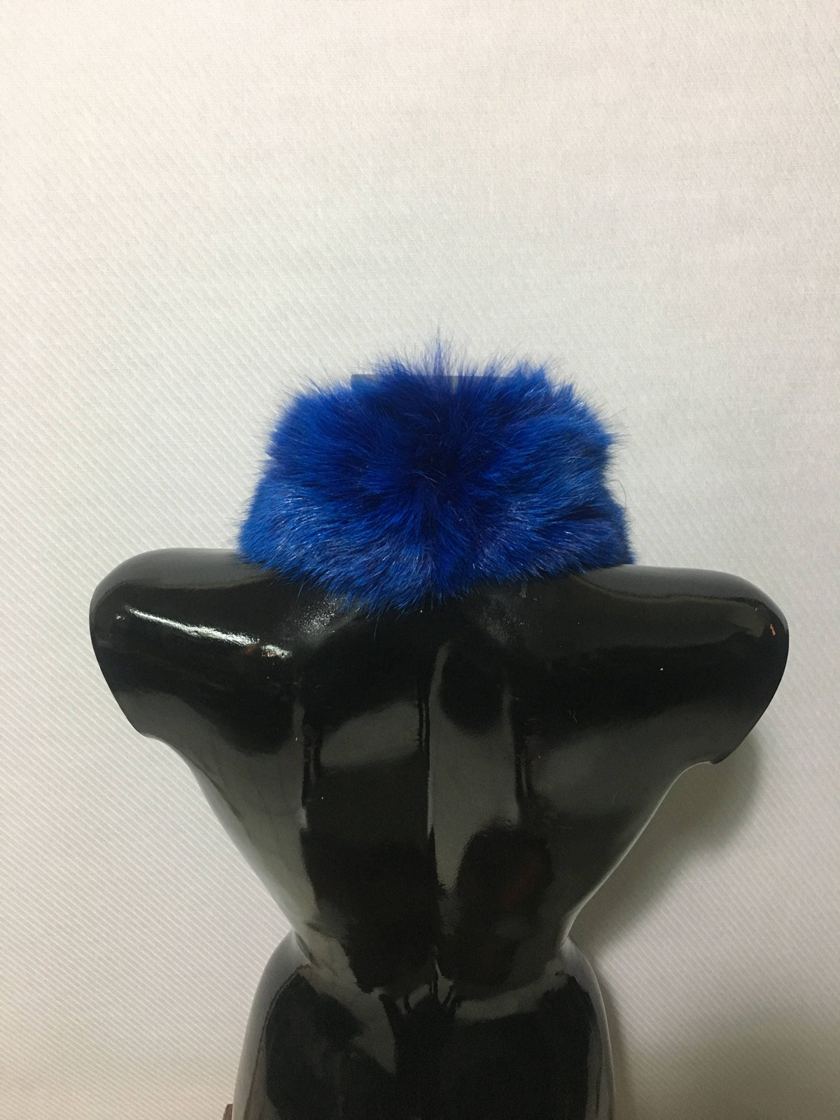 Real Blue Electrik Fox Fur Small Collar,