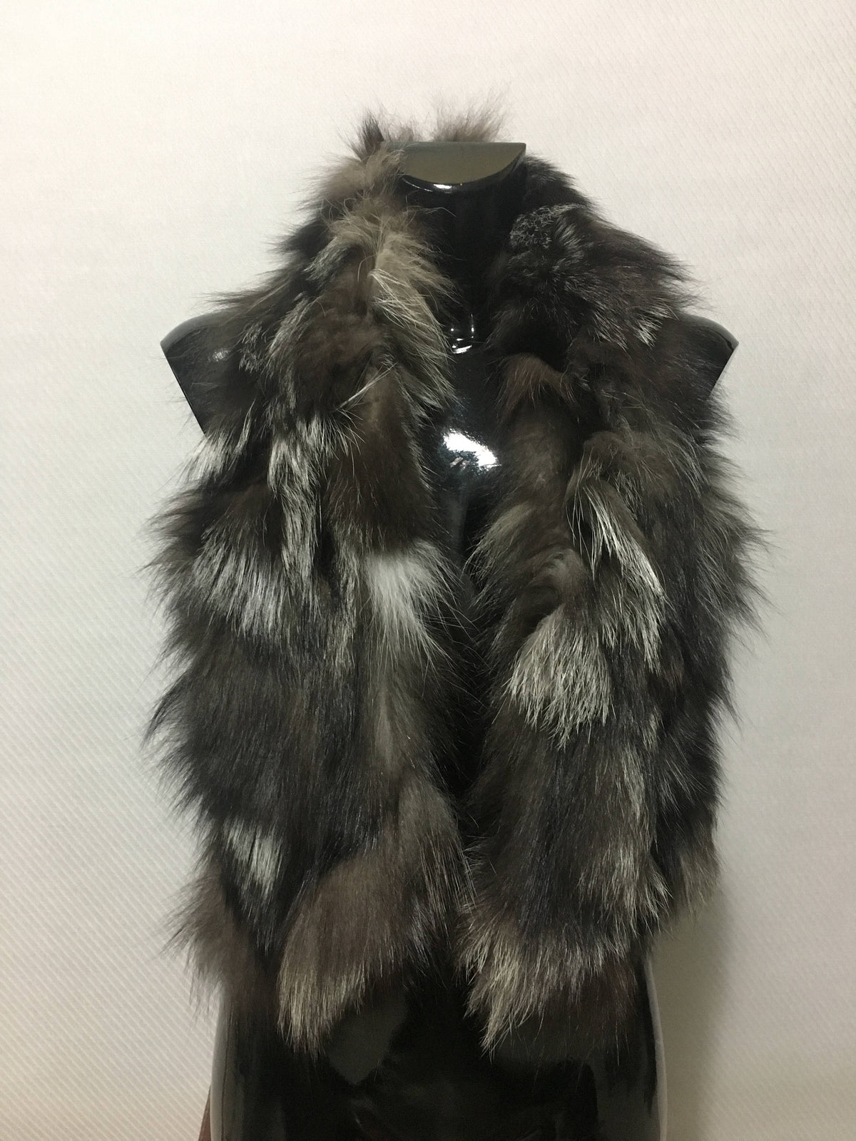 Beautiful Silver Fox Real Fur Scarf
