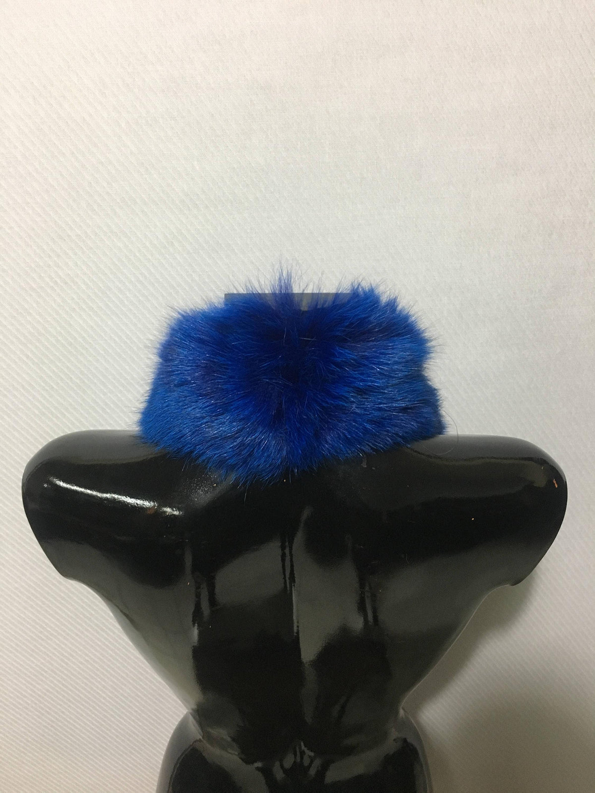 Real Blue Electrik Fox Fur Small Collar,