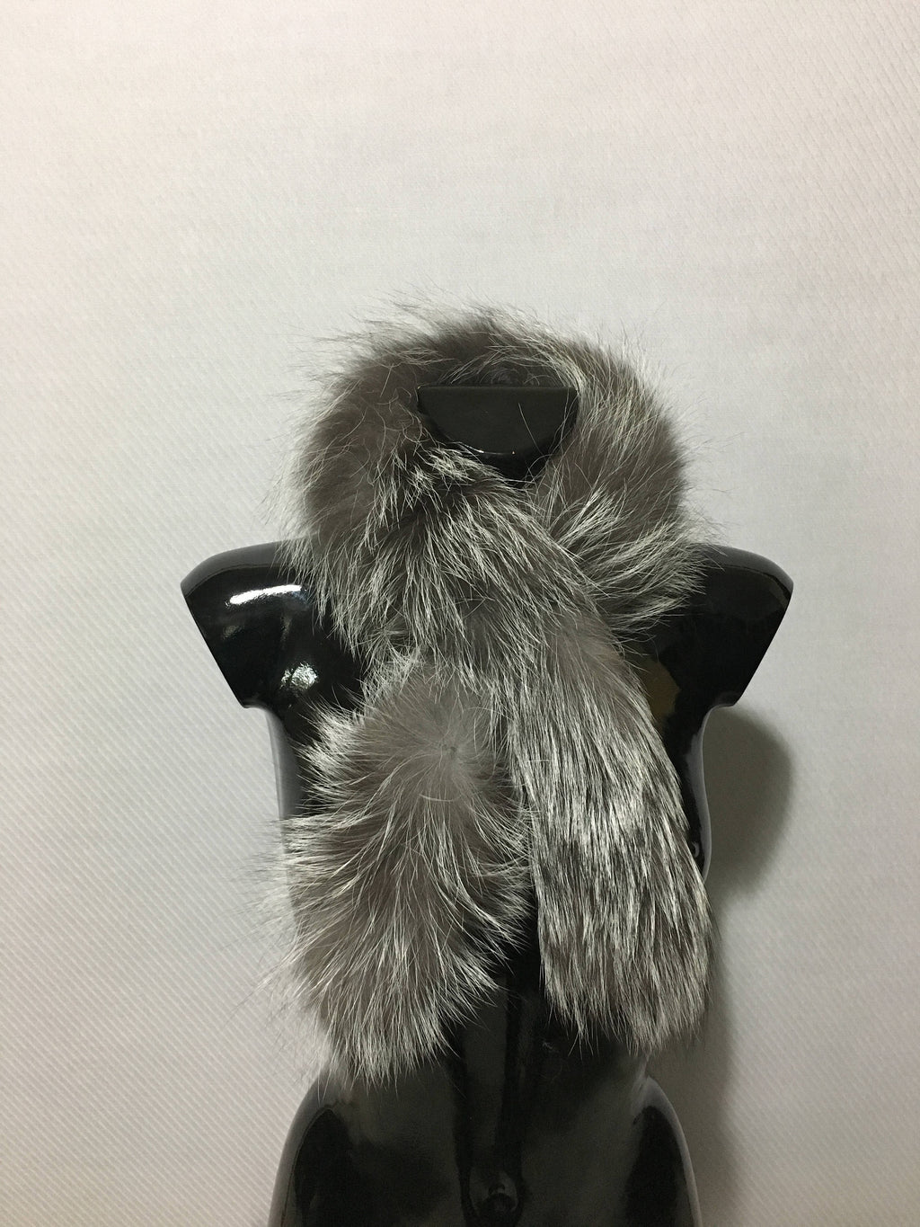 Handmade Silver Fox Fur Scarf: Winter Shawl Collar