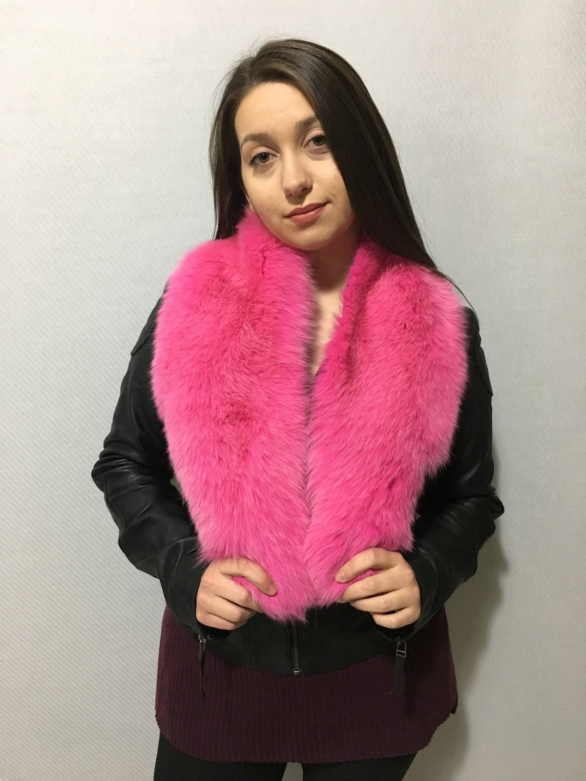 Genuine Fur Collar, Fox Fur collar. Neck Wrap, Fur Scarf. Shawl for Both Men and Women, 100% real Fuchsia Fox Collar