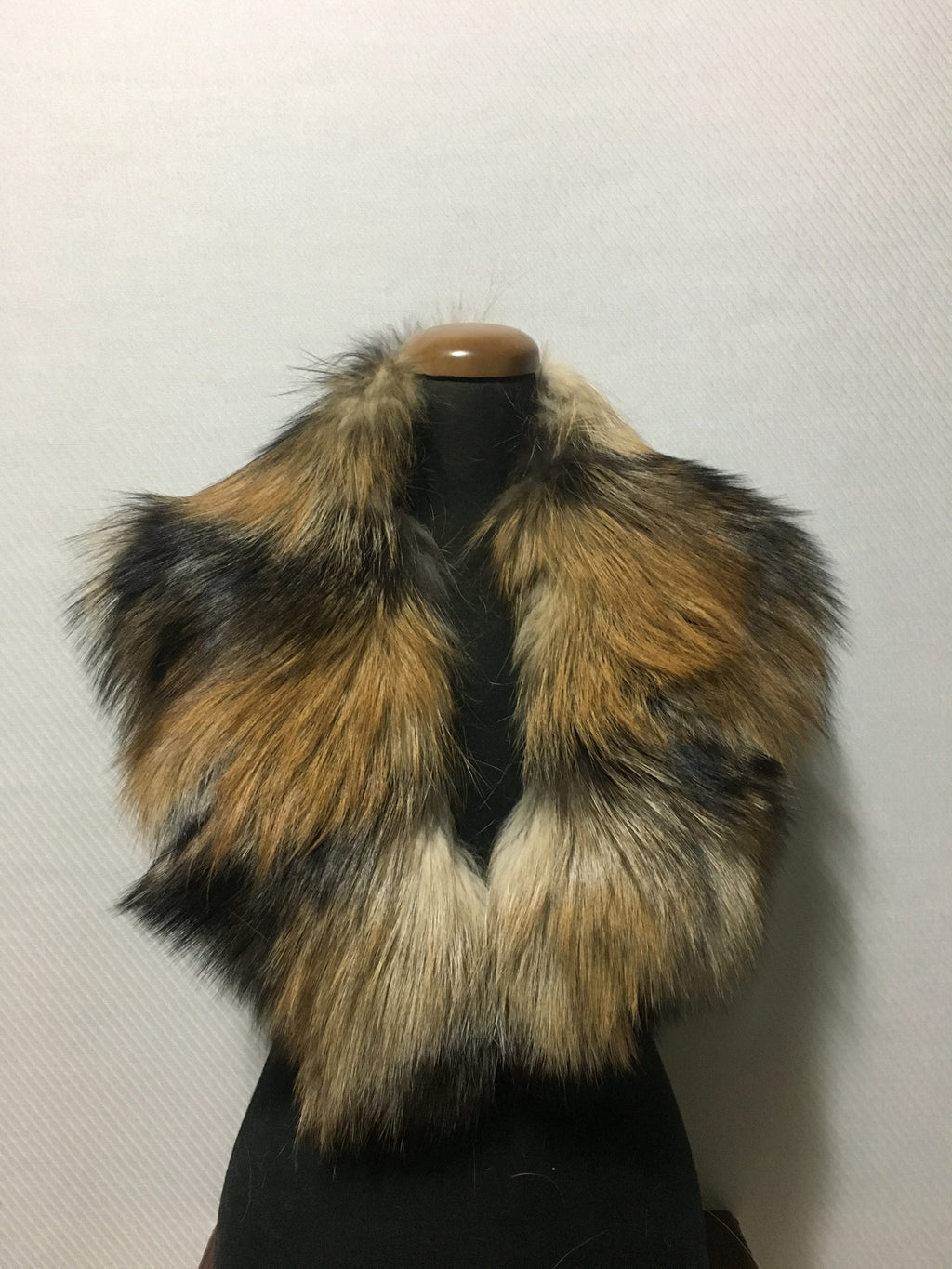 Gorgeous Golden Cross  Fox Fur Collar