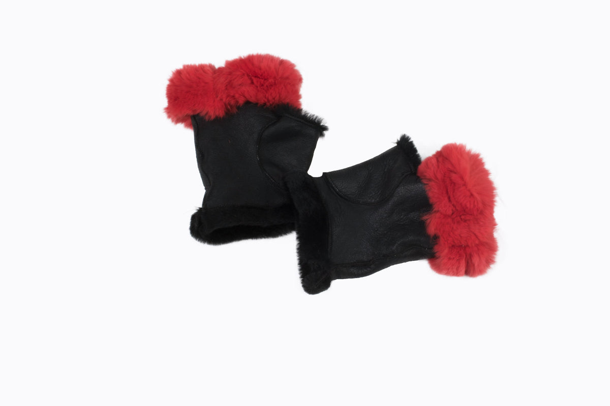 Sheepskin Fingerless  Fur One Size. Fashionable winter gloves for women