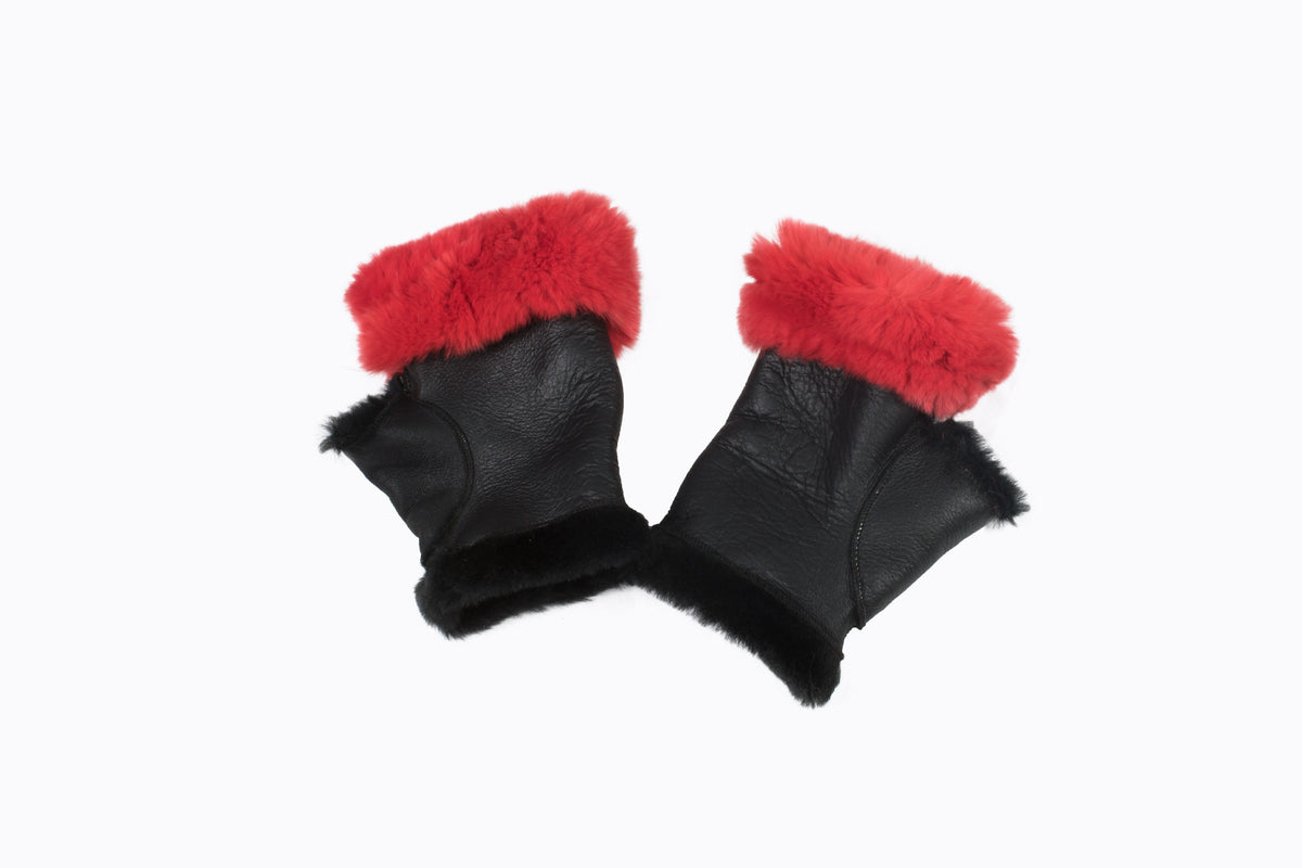 Sheepskin Fingerless  Fur One Size. Fashionable winter gloves for women