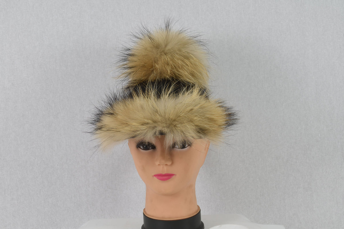 Leather Hat, leather cap,fur hat, leather hat with pompom ,pom pom baseball hat, baseball hat with pom pom. real leather  cap with fur