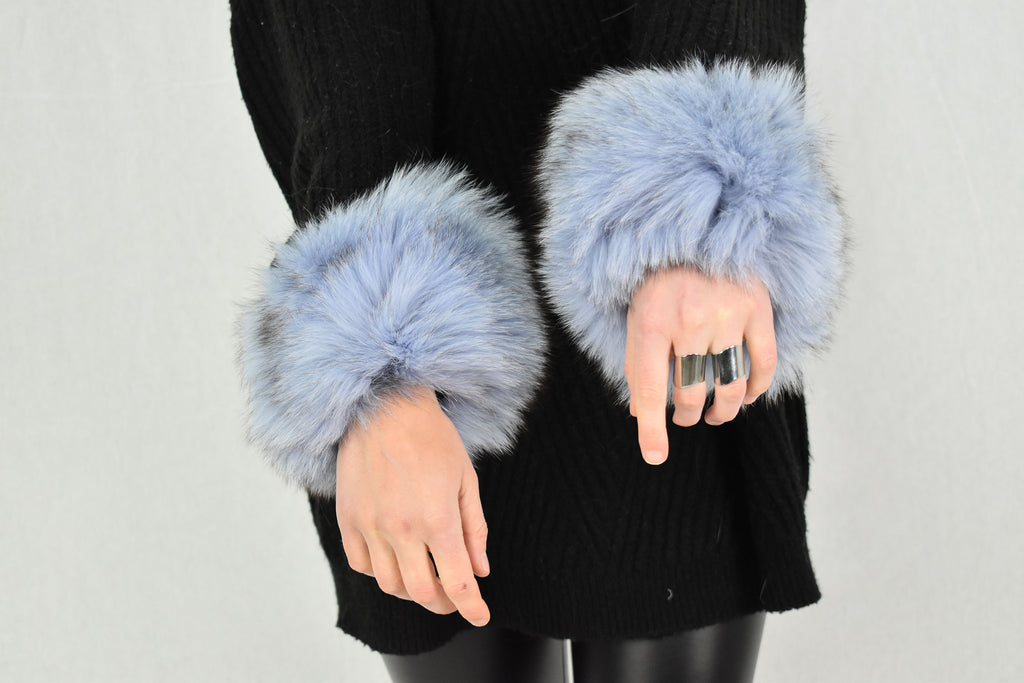 Stylish  Fox Fur Cuffs, Sea blue Collor fur cuffs , Coat Cuffs, Fox Fur , winter Coat cuffs,detachable Fur cuffs