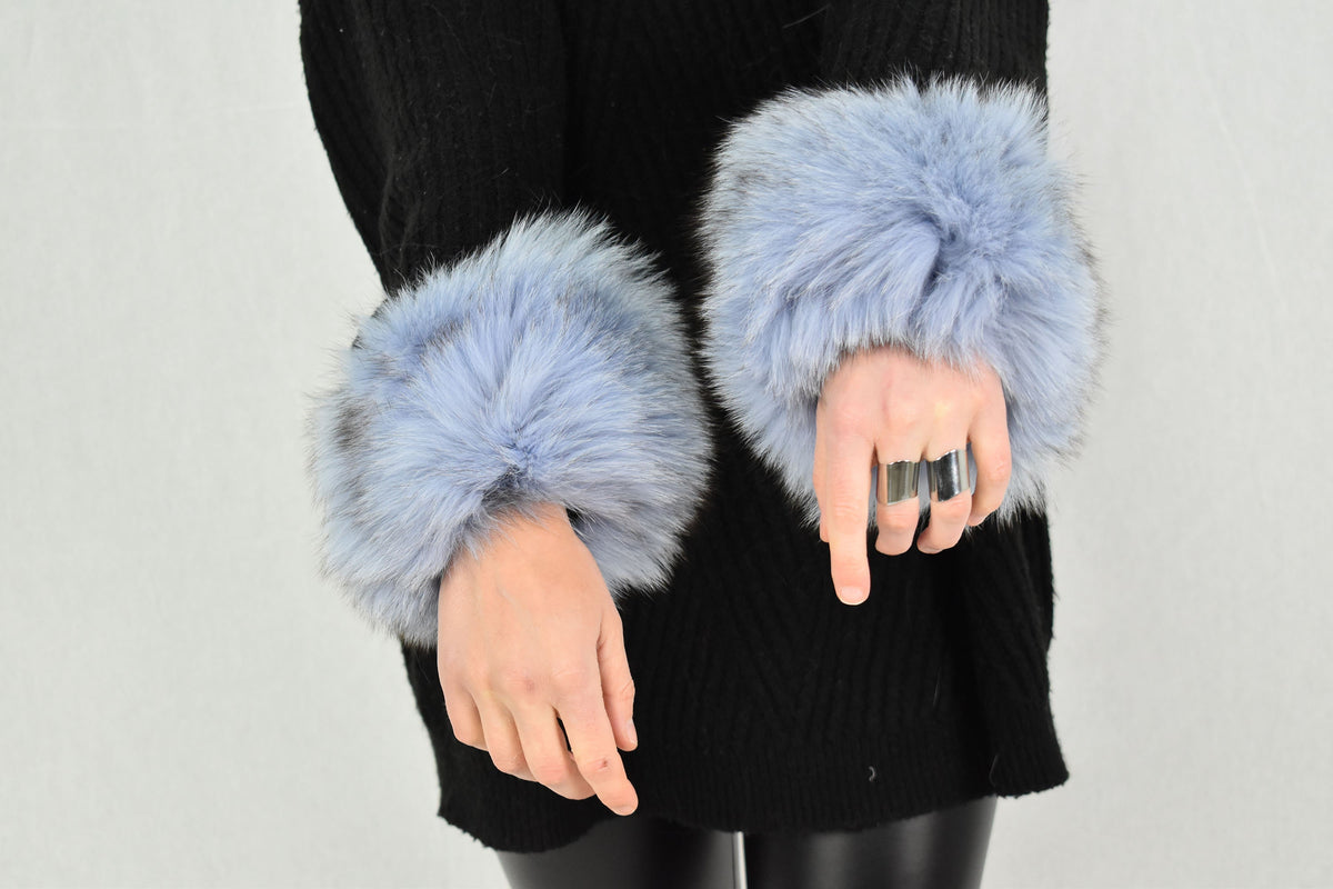 Stylish  Fox Fur Cuffs, Sea blue Collor fur cuffs , Coat Cuffs, Fox Fur , winter Coat cuffs,detachable Fur cuffs