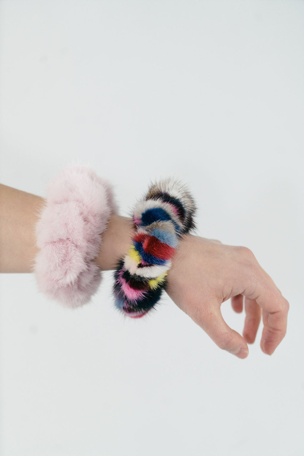 Γούνινα Scrunchies, Γούνινα Scrunchies από βιζόν, Γούνινο βραχιόλι, Κομψά γούνινα Scrunchies - Βραχιόλι από βιζόν