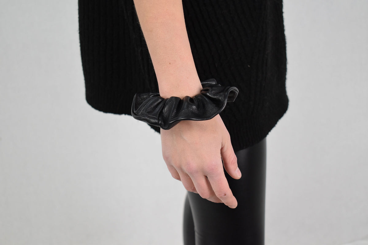 Leather  Scrunchies , Real leather  Scrunchies , Leather  bracelet , Stylish 100% leather hair Scrunchies - Bracelet