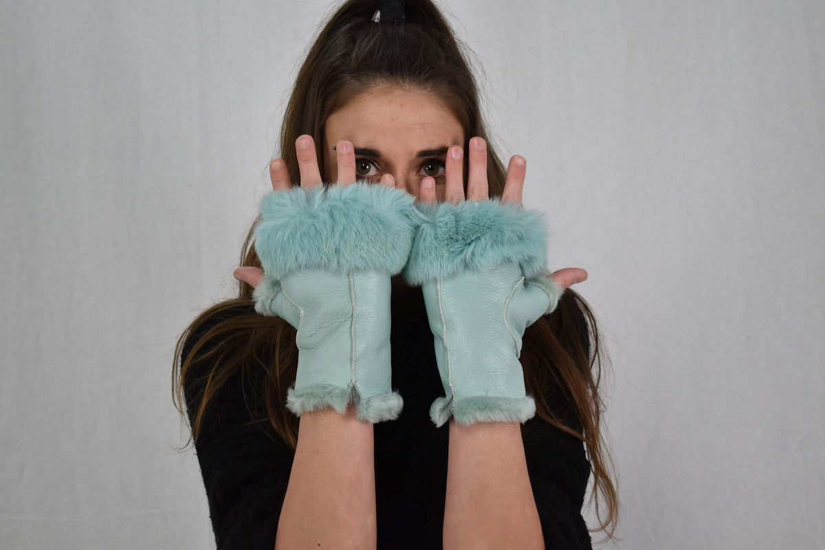 Beautiful Sheepskin Gloves Fingerless In One Size, Luxury Gift Fingerless Gloves!!!