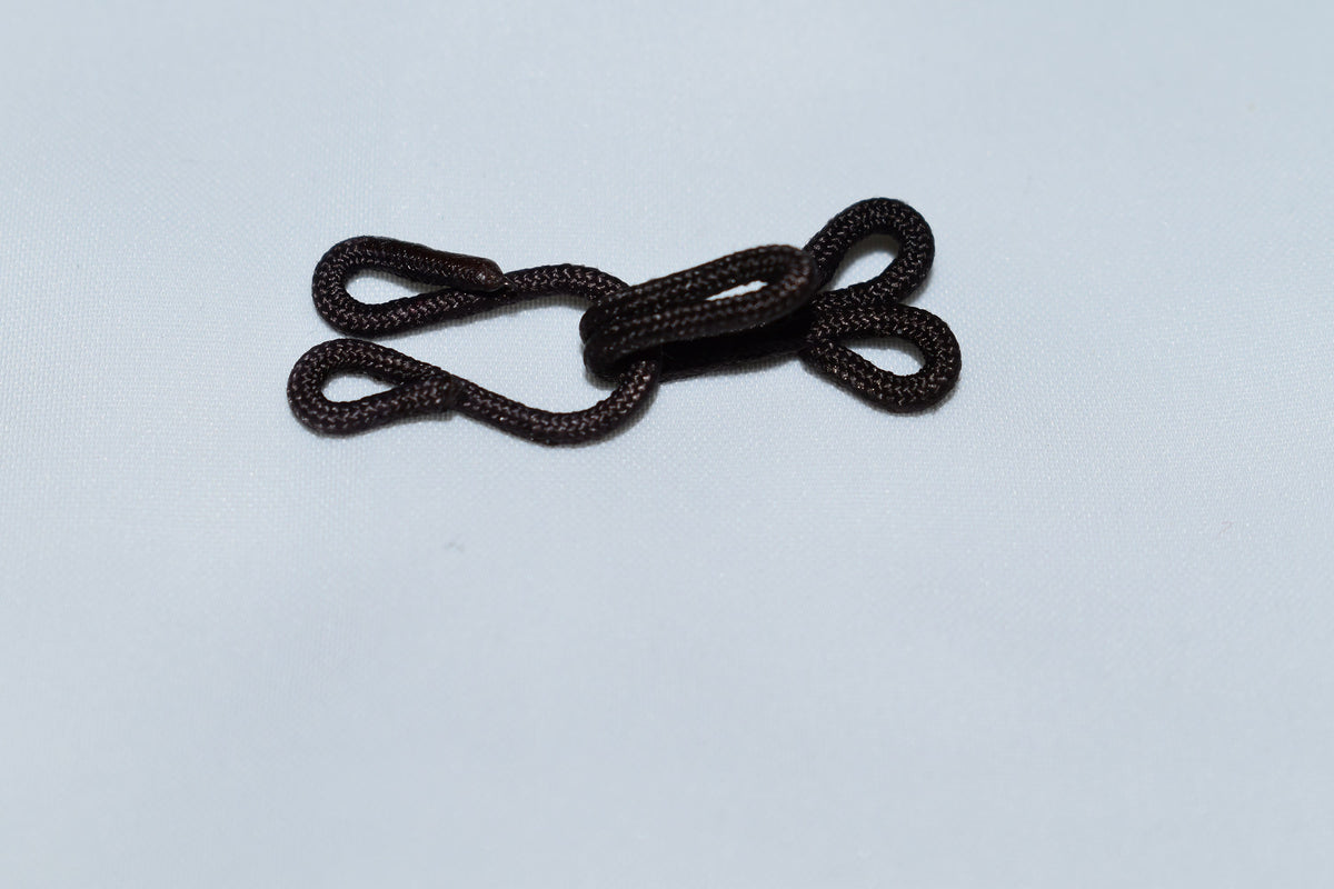 Fur Hooks: Galvanized Wire Fastener for Leather Garments