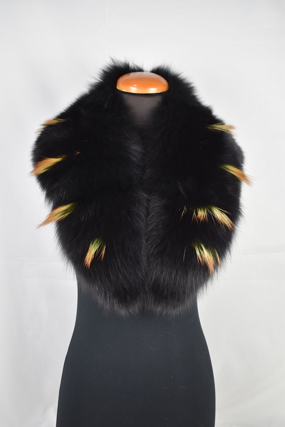 Stylish  Fox Fur Collar, Black Fur collar,Fur scarf, Coat Collar , Winter Collar, women collar, detachable fur collar for coats
