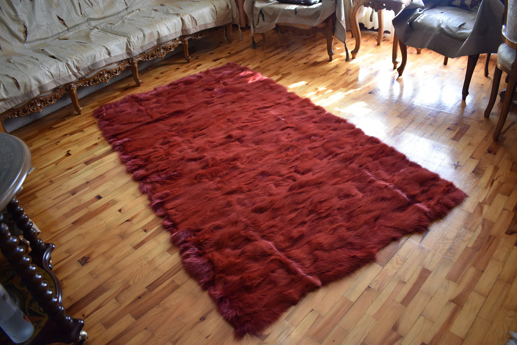 Red Fox Fur Blanket: Luxury Velvet Lined Throw, Home Decor