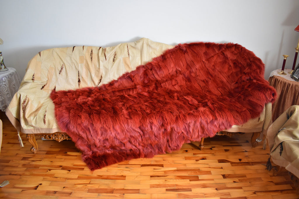 Red Fox Fur Blanket: Luxury Velvet Lined Throw, Home Decor