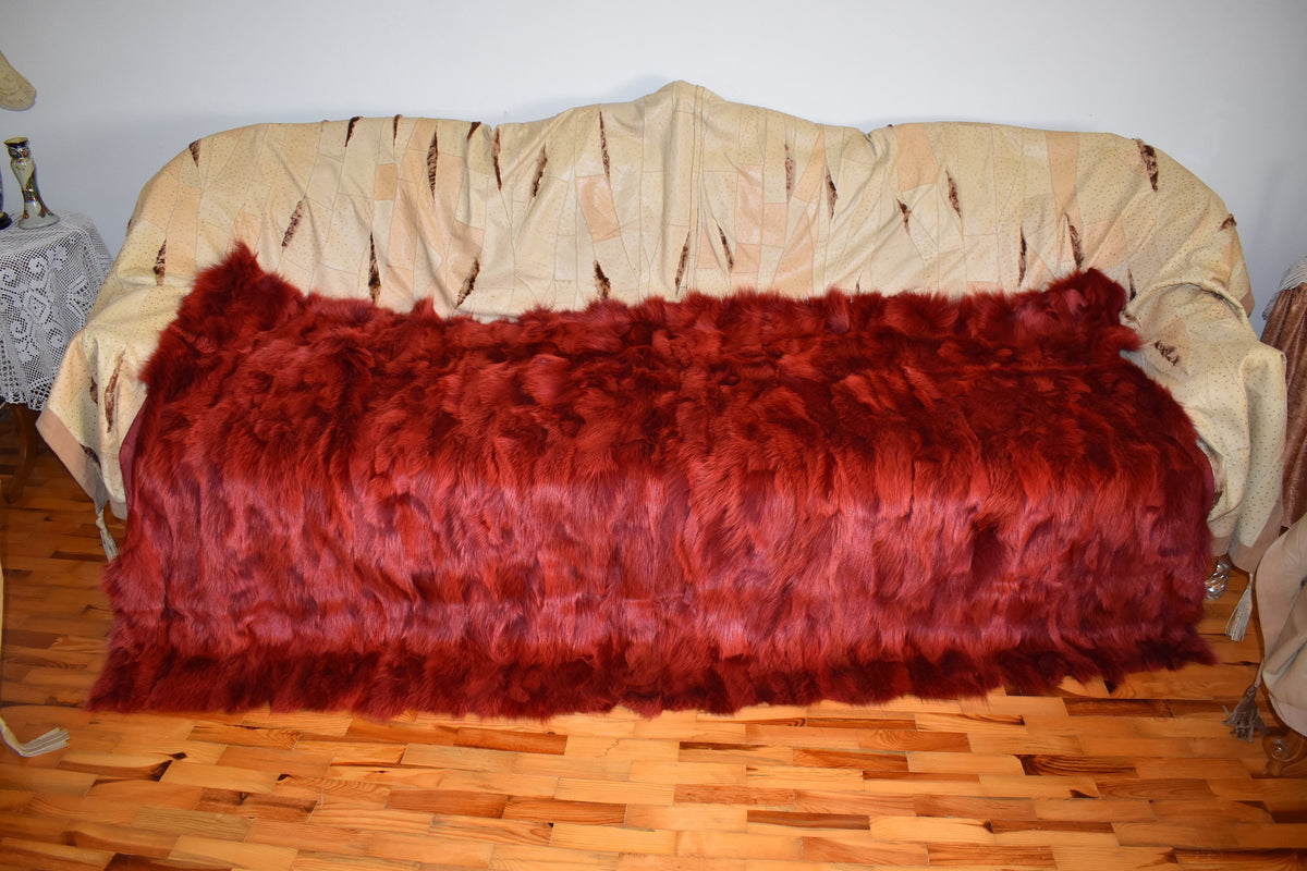 Red Fox Fur Blanket: Luxury Velvet Lined Throw, Home Decor