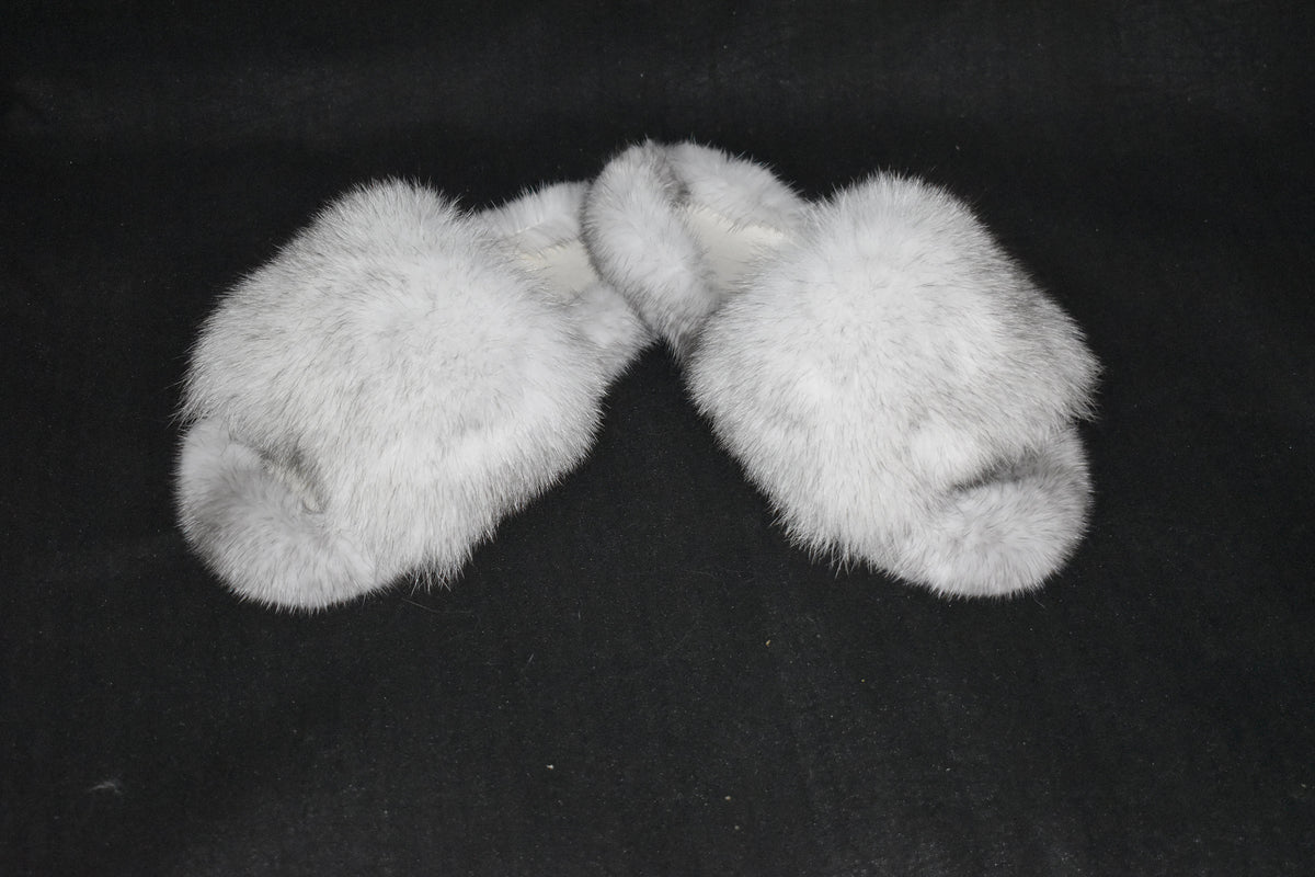 Mink & Fox Fur Slides: Luxury Fluffy Slippers