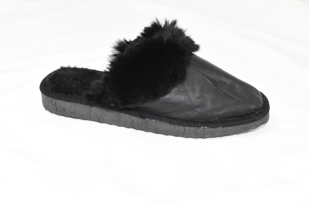 Genuine Sheepskin Slippers | Cozy Fur Slippers | sheariling Fur Slides | Winter slippers | Fur slides |