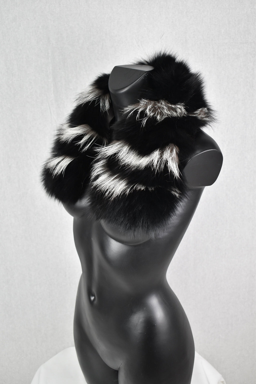 Natural Black Fox Fur collar , Winter Fur Collar Coat , Fur Collar and scarves, Detachable Small Fur Collar,Fur Accessories