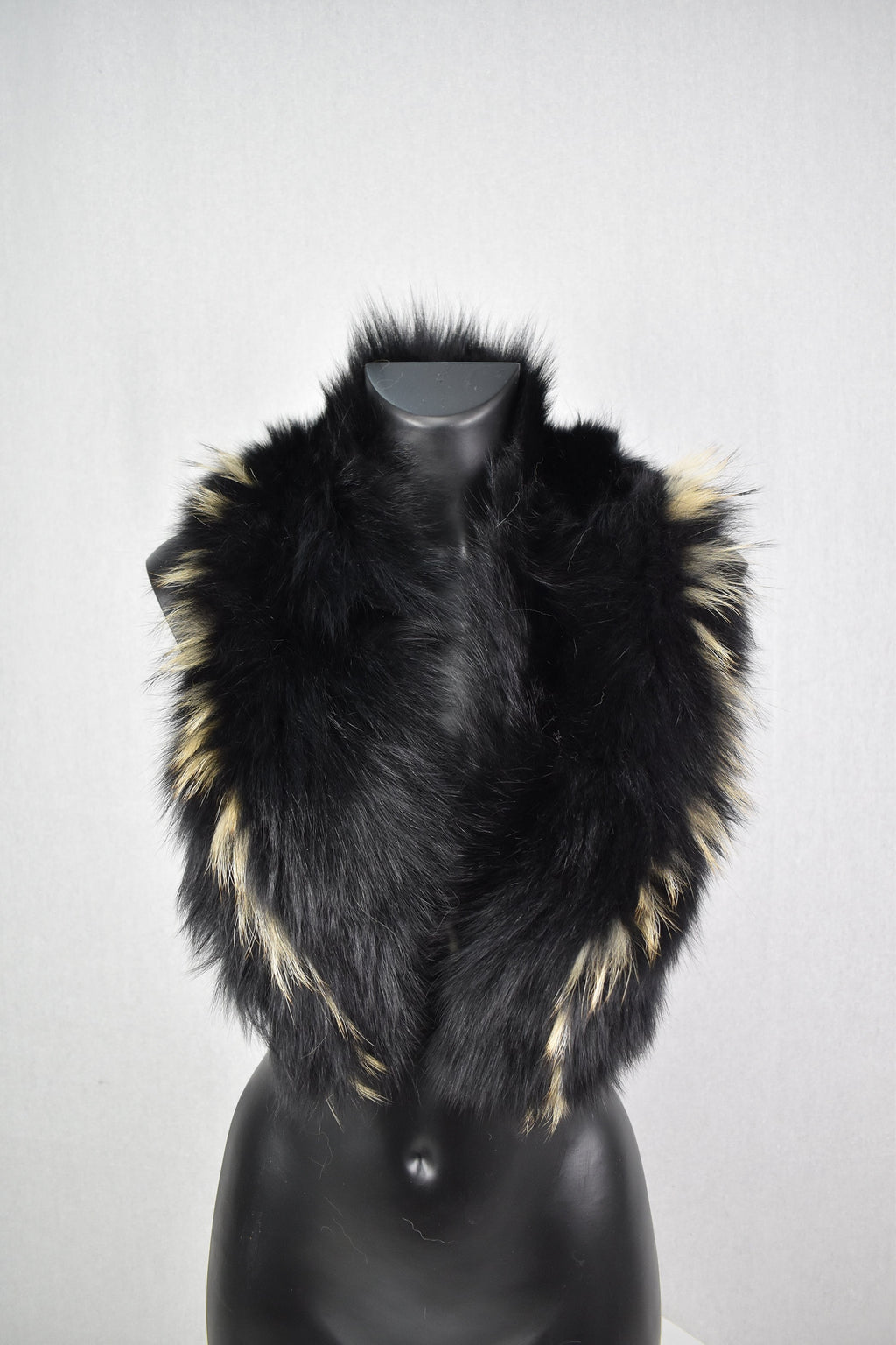 Large Fur Collar, Fox Fur  Collar,  Fur Coat  Collar , Detachable Collar , Luxury Gift For Her , Special Fur Collar For Fackets And Coats