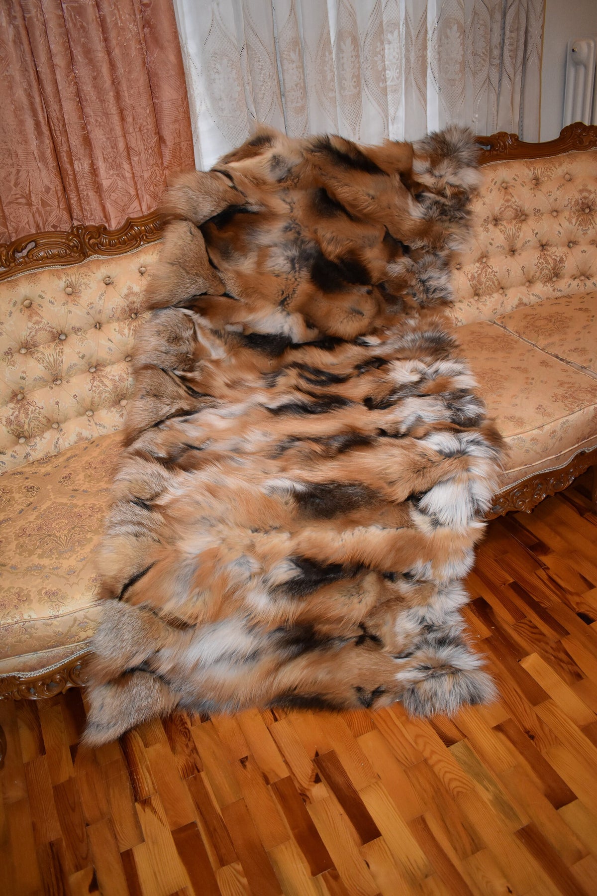 Fox Fur Throw Blanket | Fox Fur Blanket | Fox Fur Skin Plate | Natural Fur Blanket | Fur Throw |Fluffy Fur blanken Ideal For Your home decor
