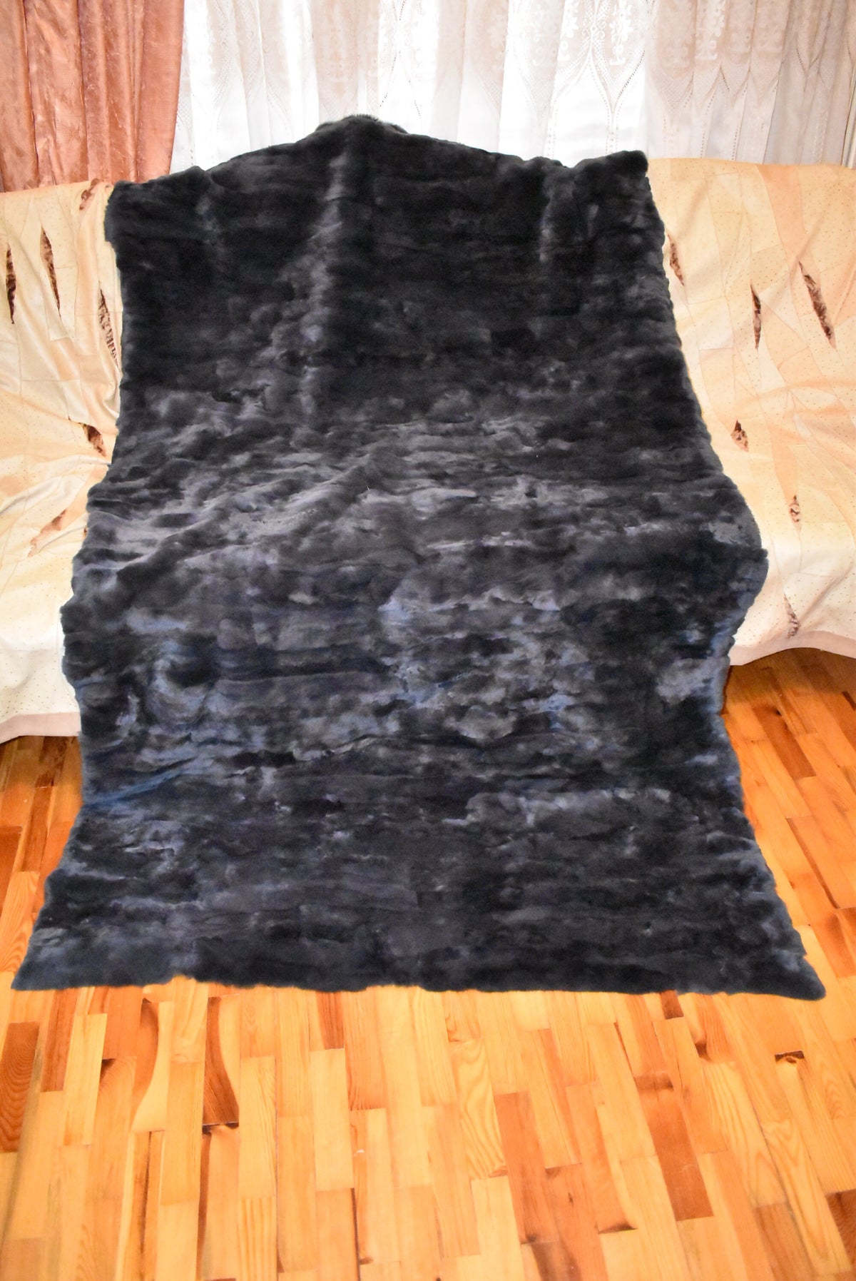Throw Blanket | Rex rabbit  Fur Blanket | Natural Fur Rex rabbit Blanket | Fur Throw | Fluffy Fur blanken Ideal For Your home decor