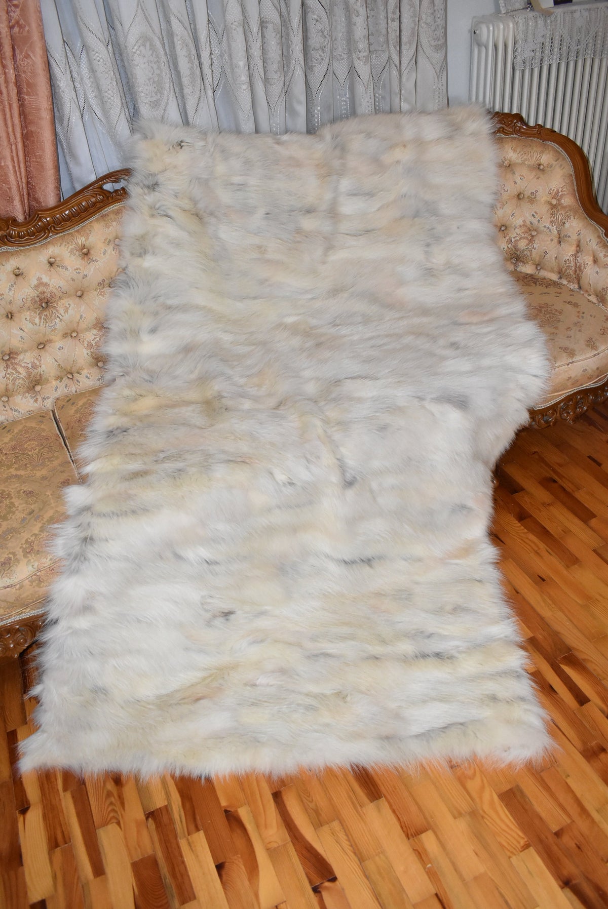 Real Coyote Fur Blanket |  Natural Coyote Fur Bed Spread |  Fur Throw | Handmade Fur Blanket