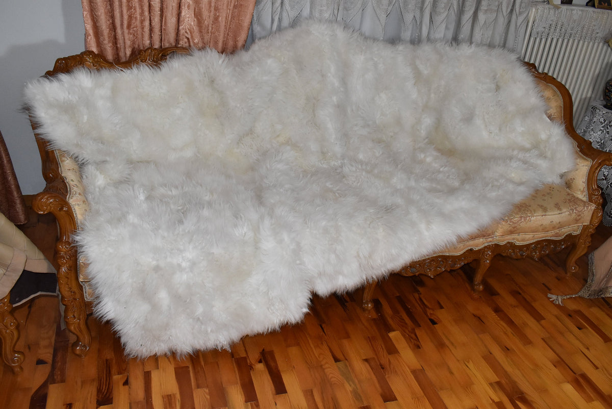 Mongolian Fur Throw | Mongolian Fur Blanket | White Mongolian lamb | Fluffy Fur blanken Ideal For Your home decor