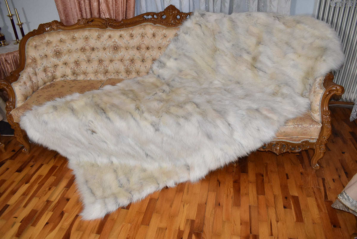 Real Coyote Fur Blanket |  Natural Coyote Fur Bed Spread |  Fur Throw | Handmade Fur Blanket