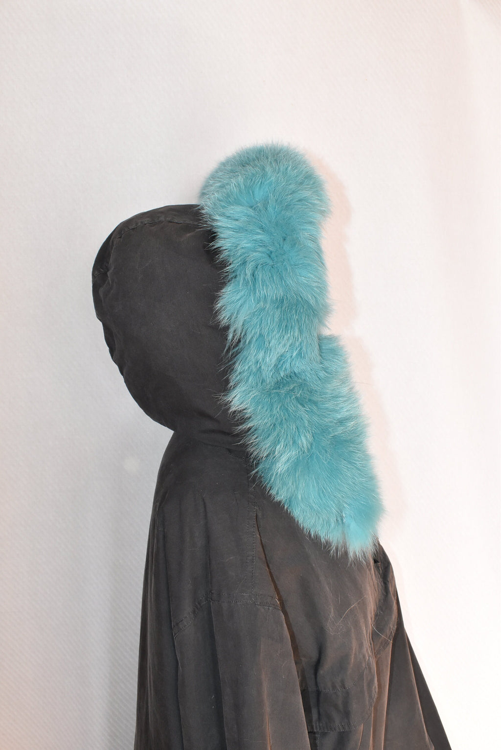 Blue Fox Fur Hood Trim: Detachable Fur Scarf