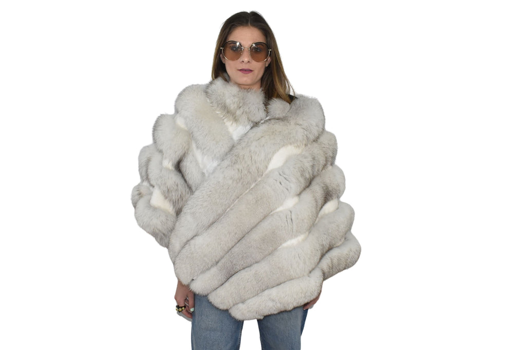 Beautiful Fox Fur Cape  |  White Fur Poncho  | Luxury Fur Poncho One size | One size Fox Fur Cape