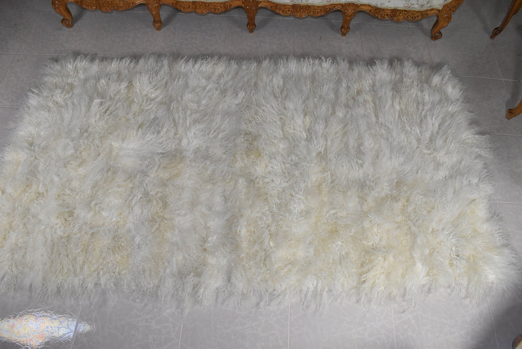 Luxurious Mongolian Lamb Throw Blanket | Mongolian Lamb Rug  | White Cream Fur Blanket made of Mongolian Lamb |Gift For her