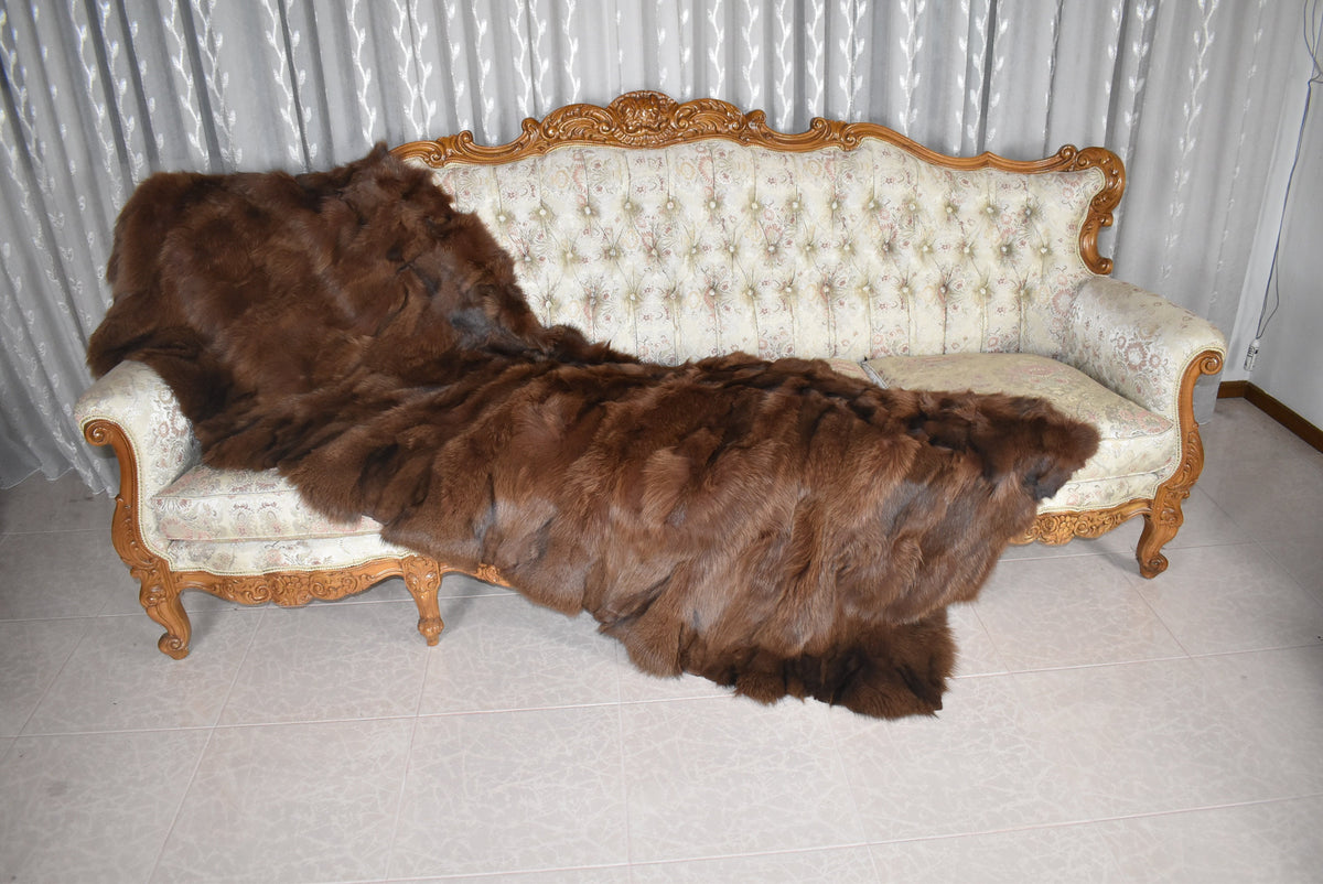 Luxury Brown Fox Fur Blanket: Velvet Lined Bedspread