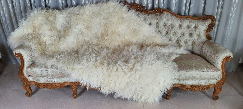Luxurious Mongolian Lamb Throw Blanket | Mongolian Lamb Rug  | White Cream Fur Blanket made of Mongolian Lamb |Gift For her