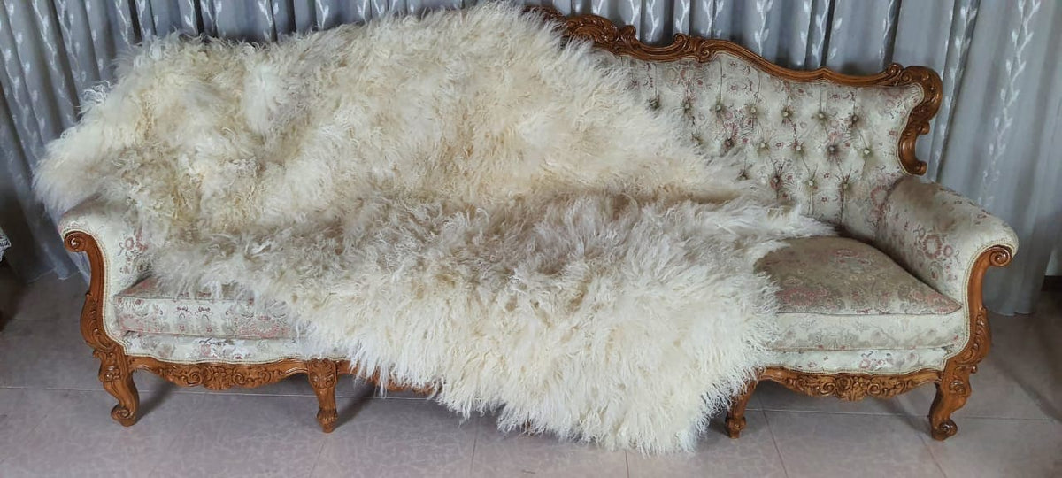 Luxurious Mongolian Lamb Throw Blanket | Mongolian Lamb Rug  | White Cream Fur Blanket made of Mongolian Lamb |Gift For her