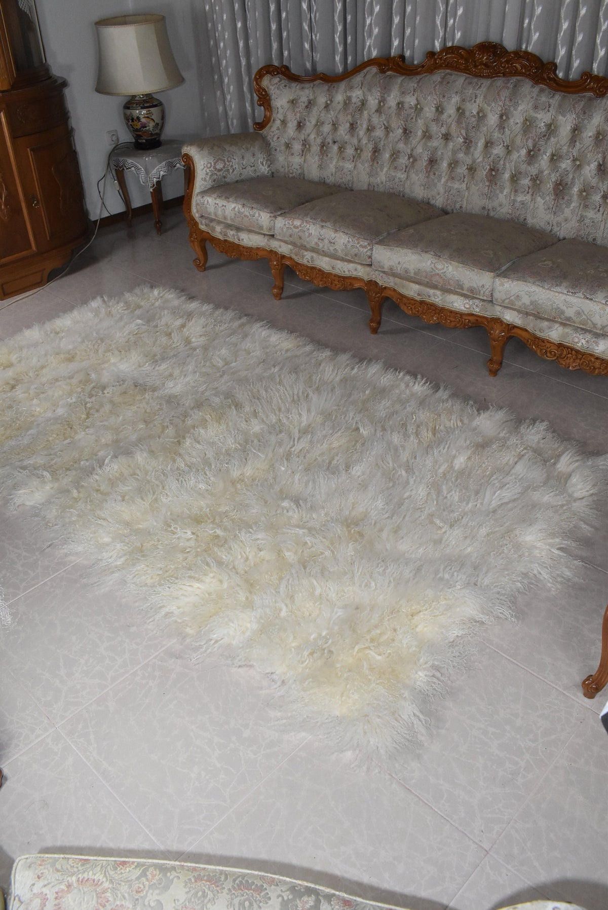 Luxurious Mongolian Lamb Throw Blanket | Mongolian Lamb Rug  | White Cream Fur Blanket made of Mongolian Lamb |Gift For her