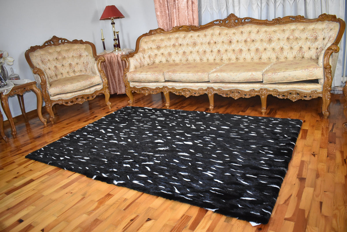 Luxurious Mink  fur Blanket | Black & white Fur Throw | Warm Mink Fur Blanket | Luxury Sofa Cover | Fur Throw For yout bedroom