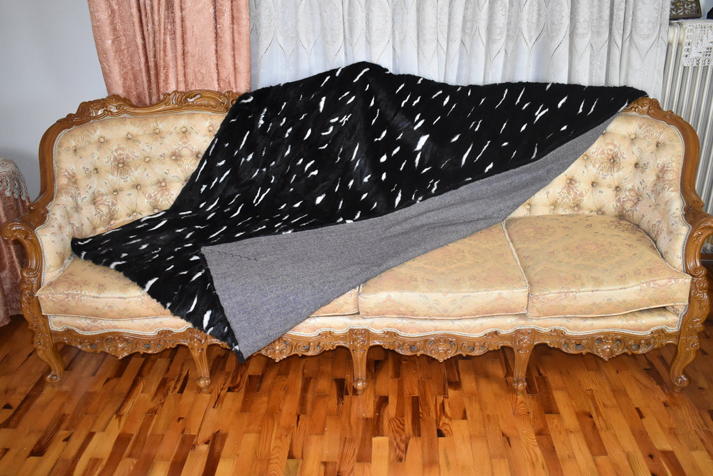 Luxurious Mink  fur Blanket | Black & white Fur Throw | Warm Mink Fur Blanket | Luxury Sofa Cover | Fur Throw For yout bedroom