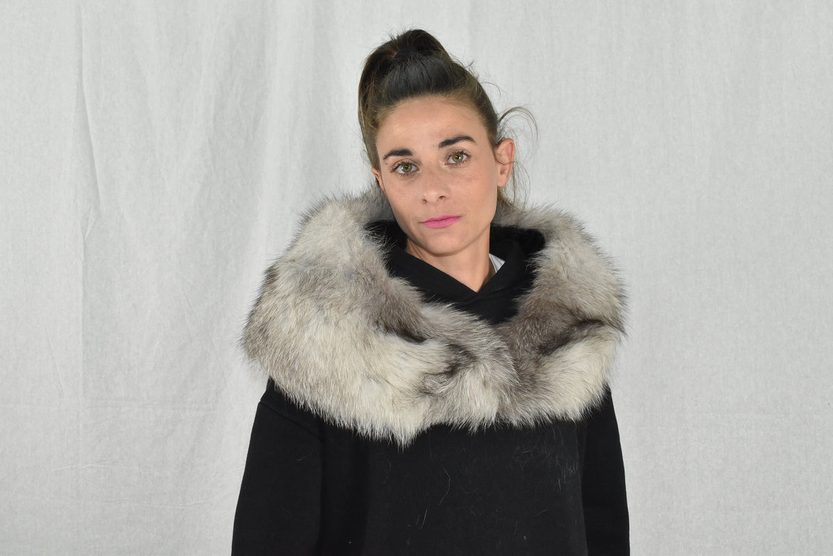 Gorgeous Fox Fur Collar Silver Frost Color . Fashion Fur Collar. Fur collar, Fur scarf , Detachable Fur Collar, Coat collar
