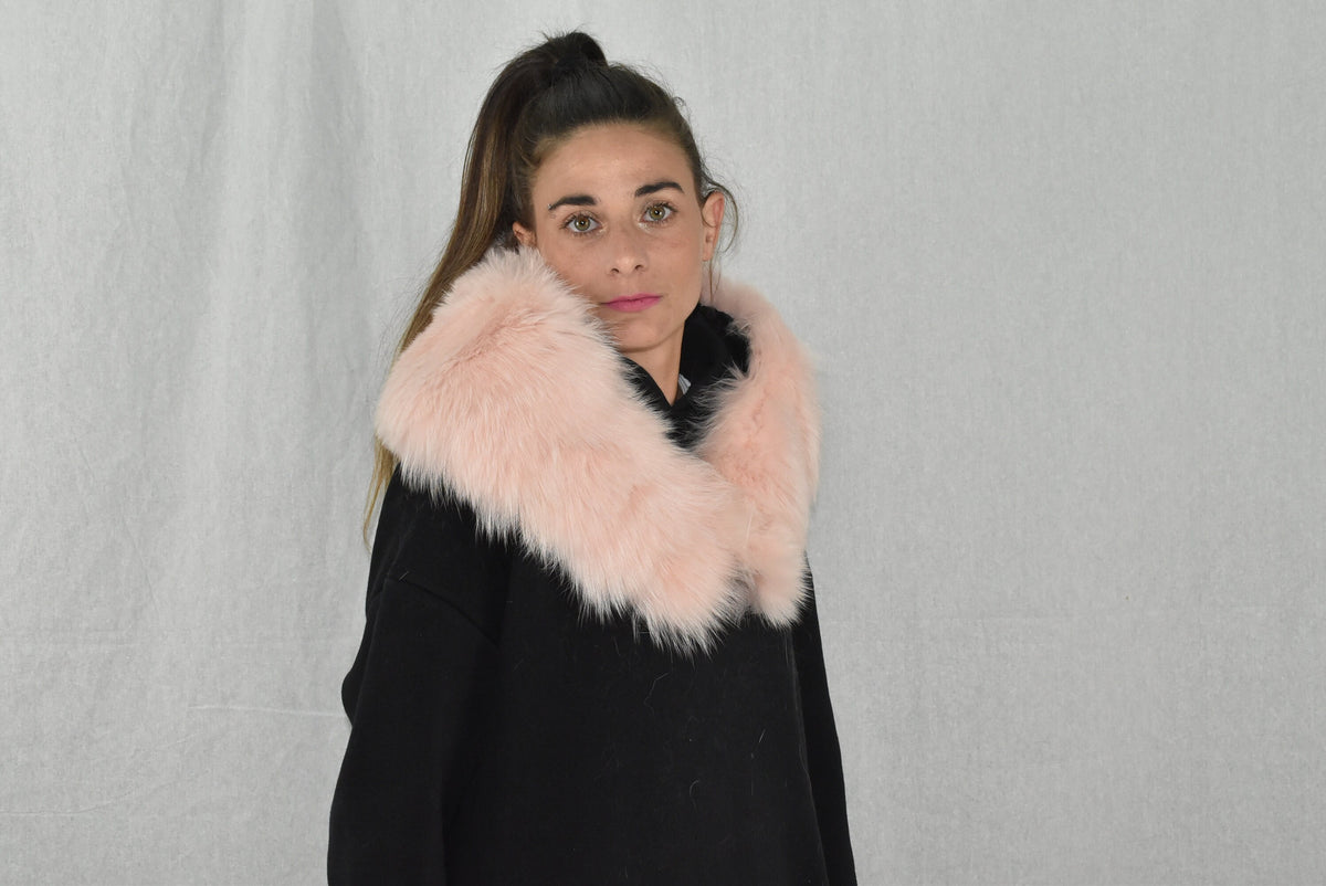 Fox Fur Collar / Scarf pink collor. Fashion fur Collar