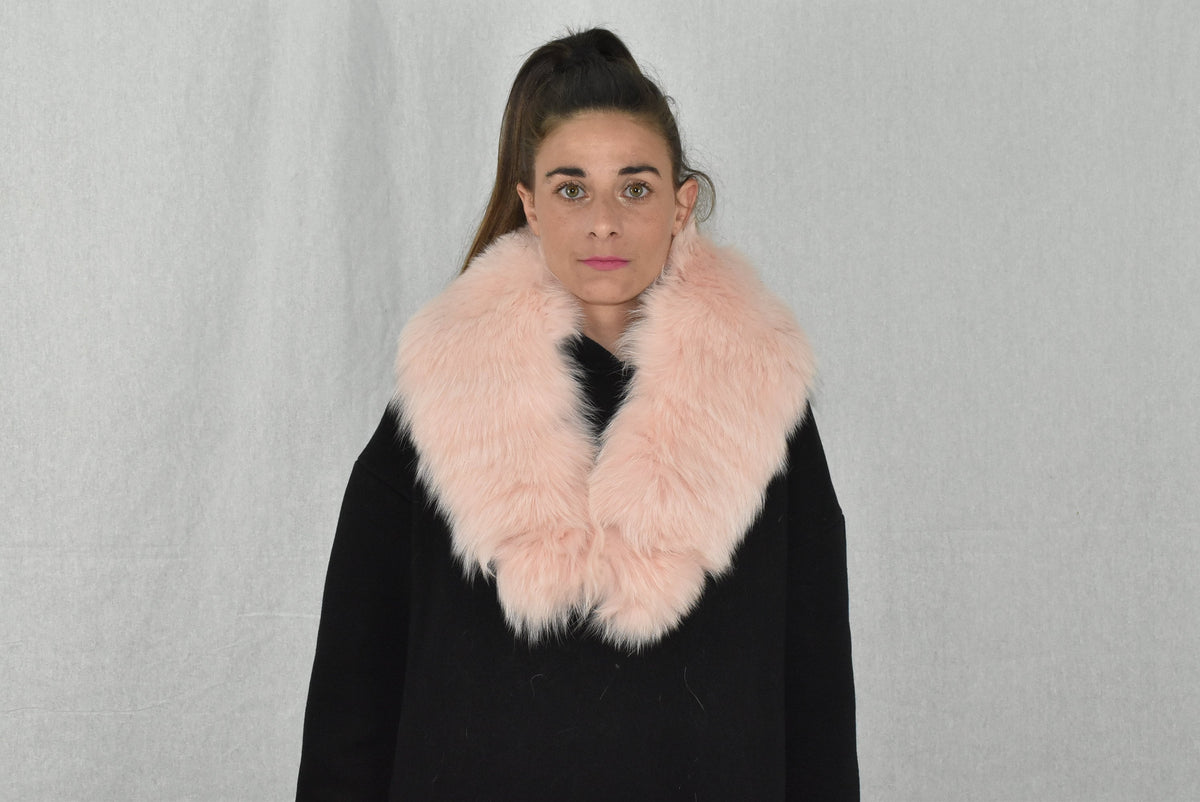 Fox Fur Collar / Scarf pink collor. Fashion fur Collar