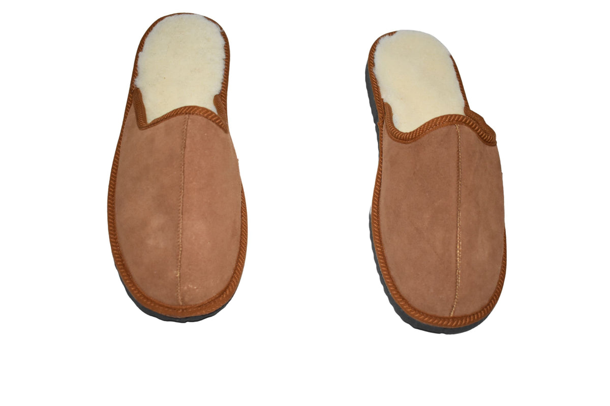 Cozy Sheepskin Slippers  |  sheariling Fur Slippers | Winter slippers |Men  Fur slippers | Leather Slippers