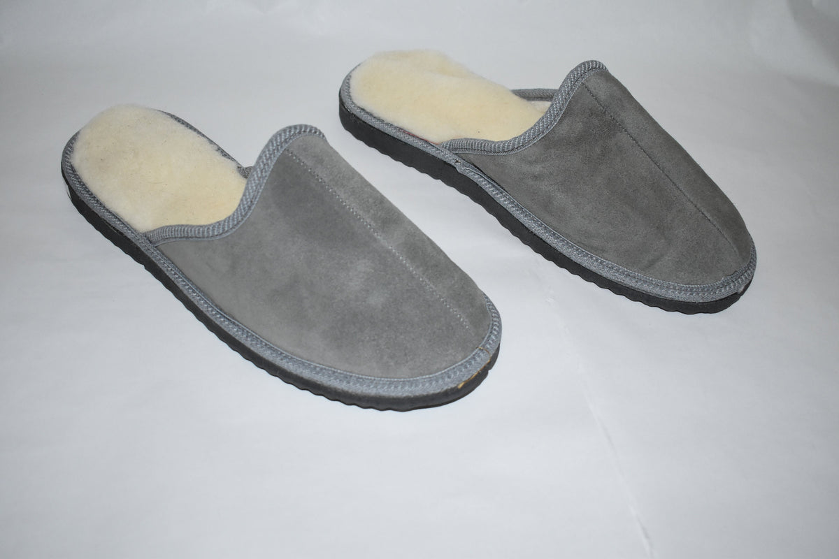 Natural Sheepskin Slippers  |  sheariling Fur Slippers | Winter slippers |Men  Fur slippers | Leather Slippers