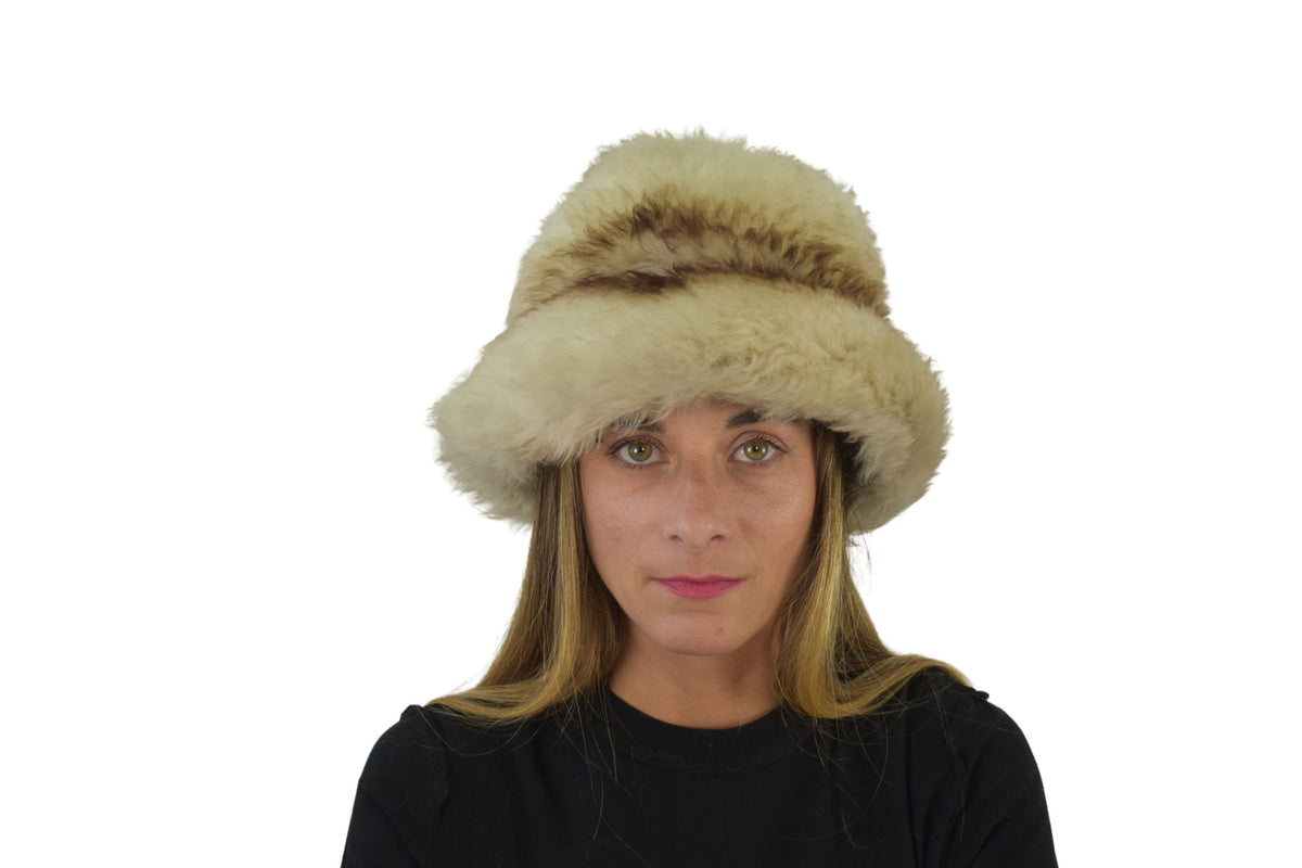 Sheepskin Fur Hat: Cream Vintage Style Winter Hat