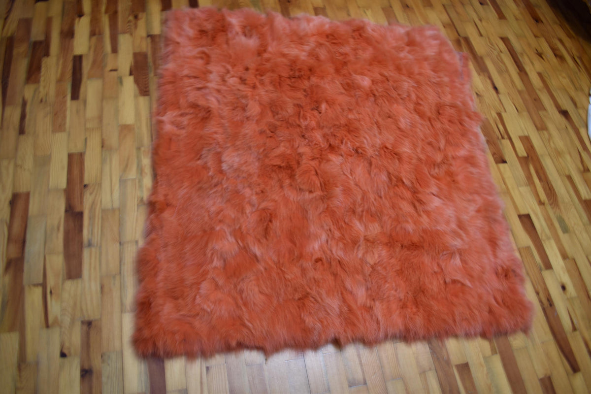 Luxurious Orange Fox Fur Throw Blanket: Velvet Lined