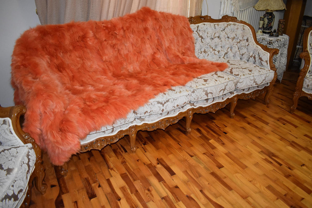 Luxurious Orange Fox Fur Throw Blanket: Velvet Lined