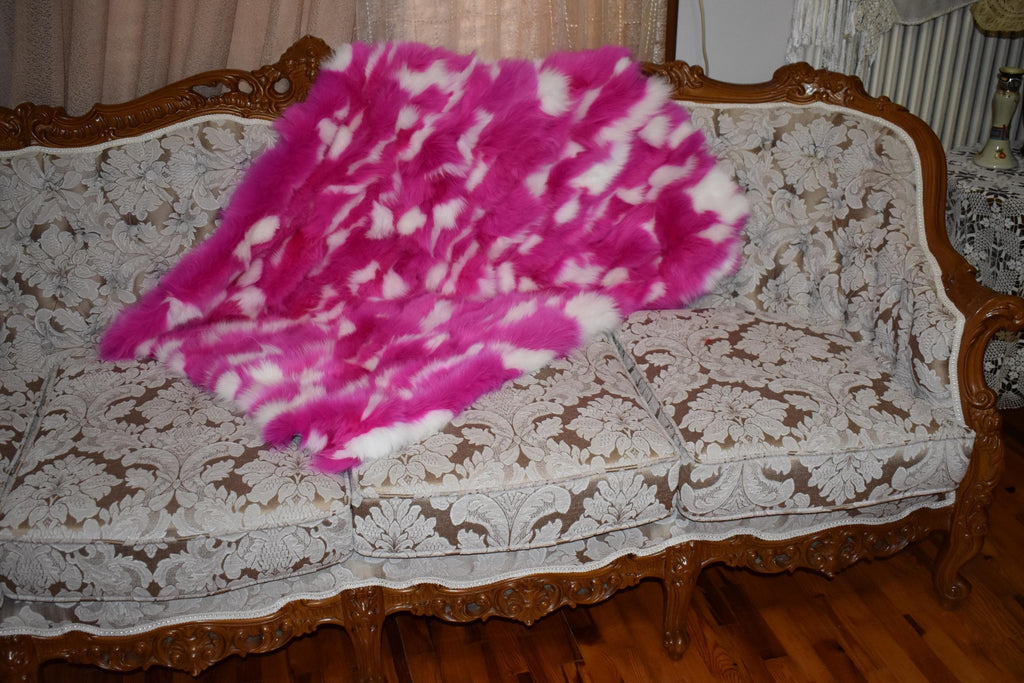 Luxurious Fox Fur Throw Blanket: Pink & White Fur Rug
