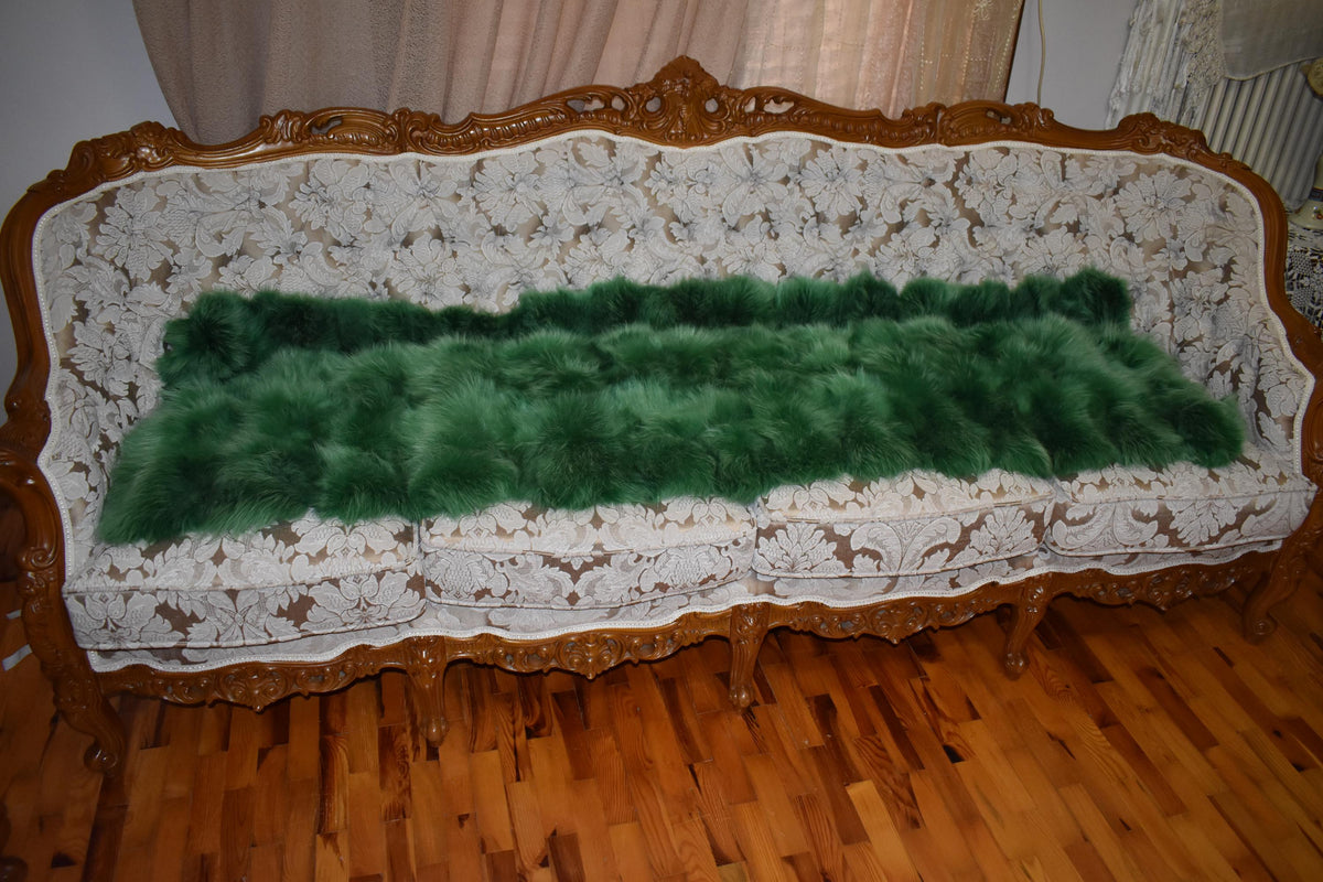 Fluffy Green Fox Fur Blanket: Luxurious Fur Rug, Velvet Lining